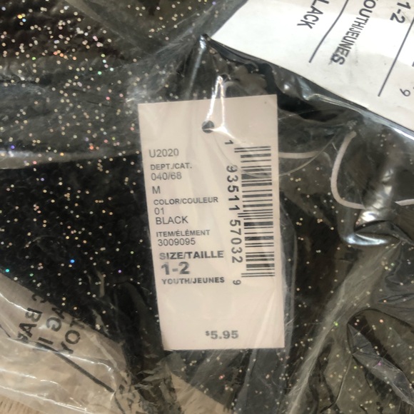 Children’s place white butterfly sandals - Picture 3 of 3